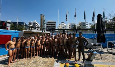 Wasserballer trainieren in Athen mit Top-Stars