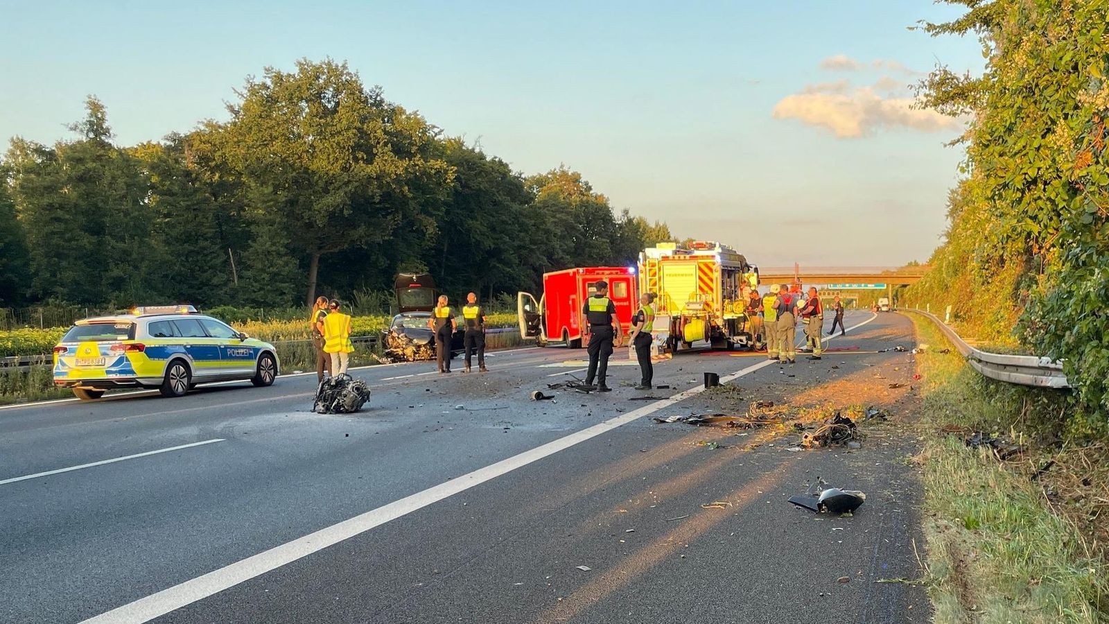 Schwerer Unfall bei Lehrte – A2 Richtung Berlin gesperrt
