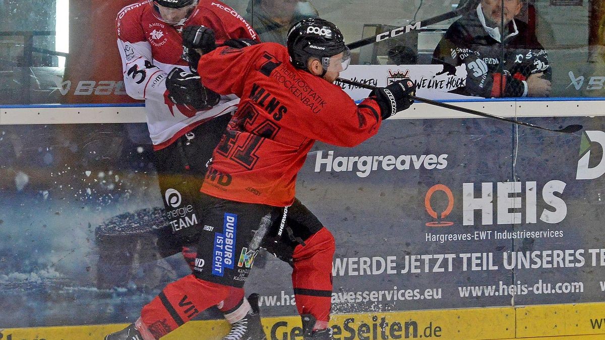 Sport / Duisburg / Wedau: Eishockey 