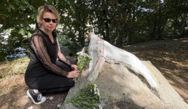 Esels-Statue in Witten: Künstlerinnen wollen Täter kennenlernen