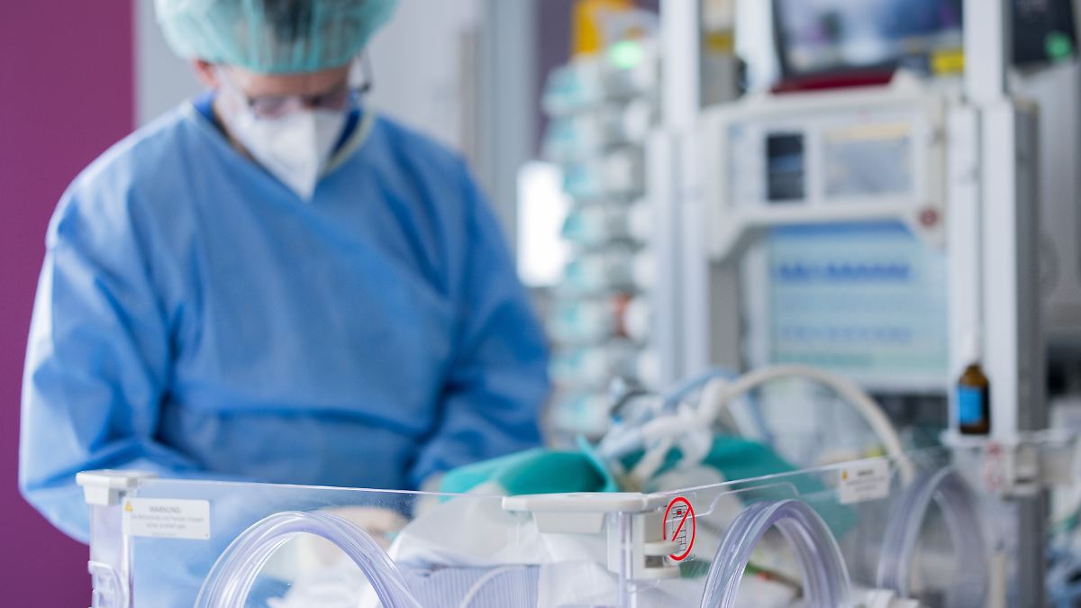 Letzter Ausweg Karlsruhe: Länder klagen gegen strenge Regeln im Umgang mit Frühchen