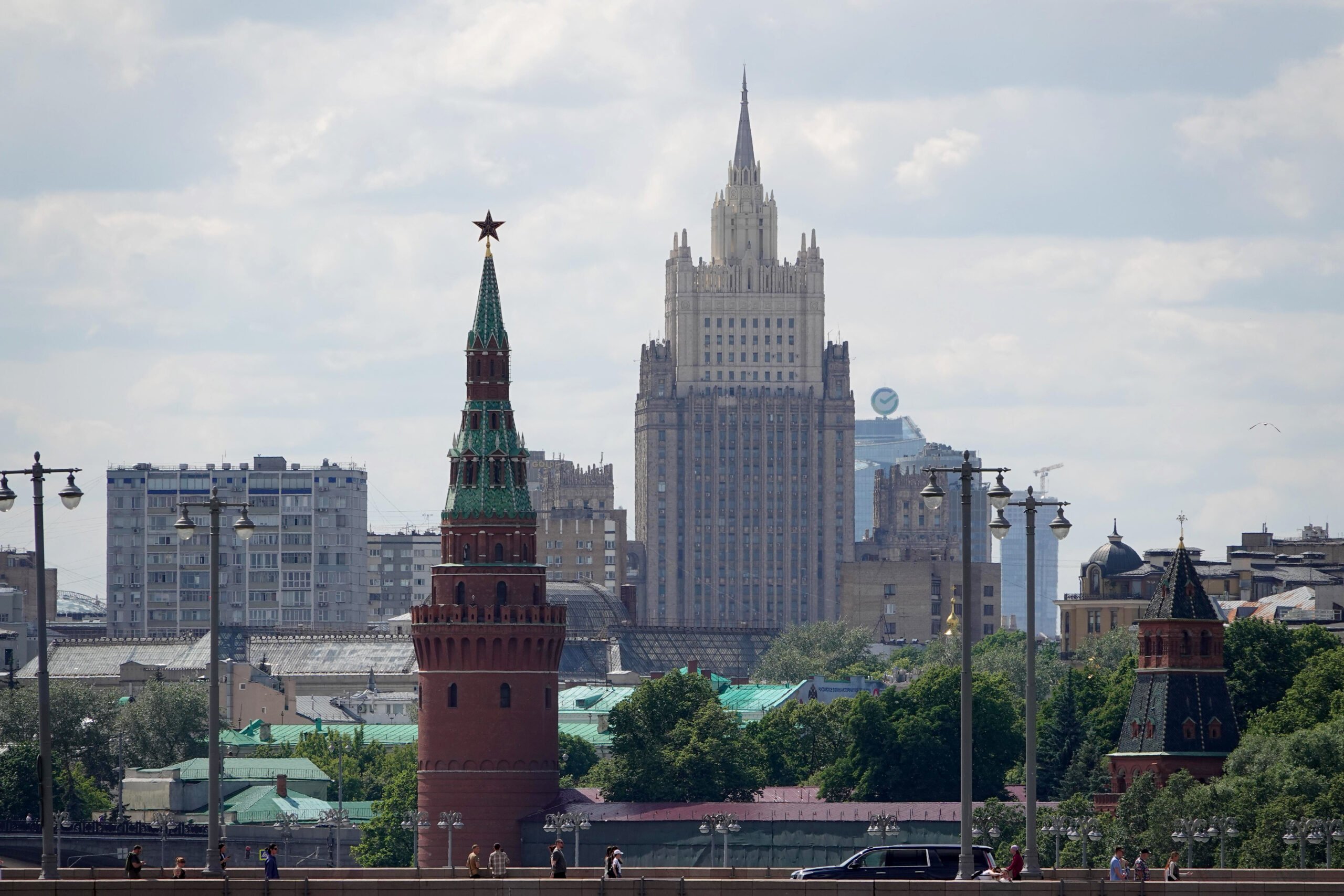 Moskau reagiert kühl auf Trumps Atom-U-Boot-Manöver – russische Experten warnen vor realer Bedrohung.