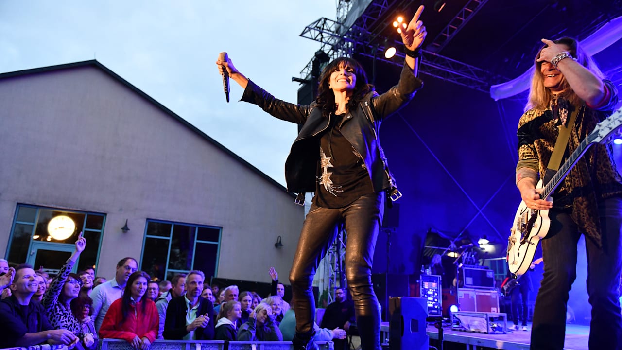 Polizei ermittelt: Besuchern von Nena-Konzert wurde schlecht | Regional