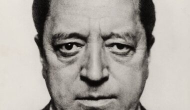 1930: Ludwig Mies van der Rohe wird die Leitung des Bauhauses Dessau übertragen.