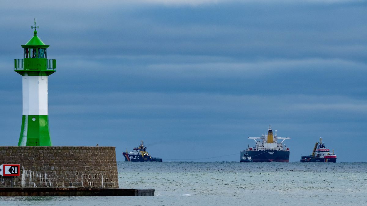 Schrotttanker in der Ostsee: Bundesregierung hat keinen Überblick über Sabotage durch Putins Schattenflotte