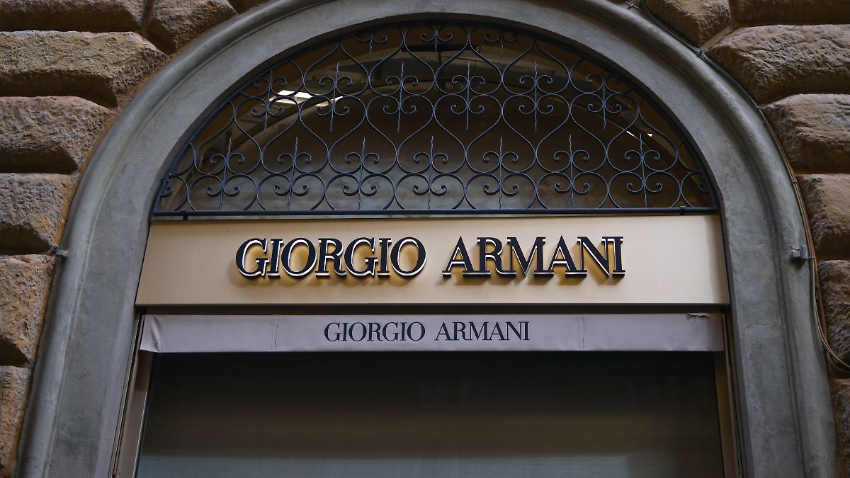 Täuschung von Kunden: Luxus-Marke Armani muss Millionenstrafe zahlen