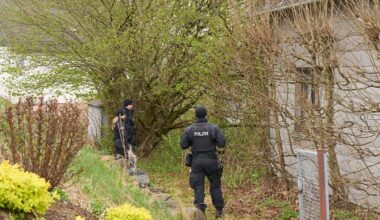 Täter seit April flüchtig: Dreifachmord im Westerwald: Polizei findet weitere Leiche