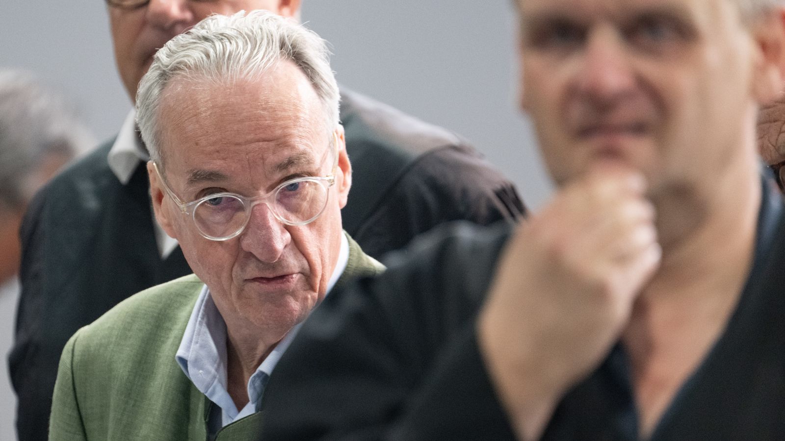 Drei weitere Festnahmen in Reichsbürgernetzwerk um Prinz Reuß