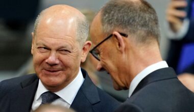Forsa-Umfrage zu 100 Tage Kanzlerbilanz: Die meisten Deutschen sehen keinen Unterschied zwischen Merz und Scholz