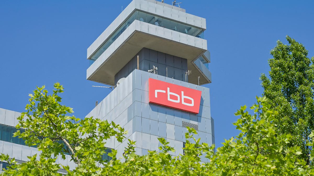 Engere Fesseln durch Länder: RBB scheitert mit Klage gegen Staatsvertrag in Karlsruhe
