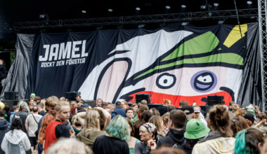 Behörden gegen Anti-Rechts-Festival: Anti-Nazi-Festival in Jamel geht gegen Behörden in Führung