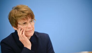 SPD und Grüne attackieren Wirtschaftsweise Veronika Grimm für Kürzungen bei Sozialversicherung