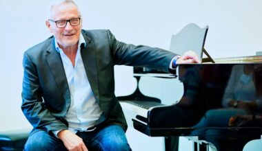 Konstantin Wecker: Nervenschäden! Er kann kaum noch Klavier spielen | Unterhaltung