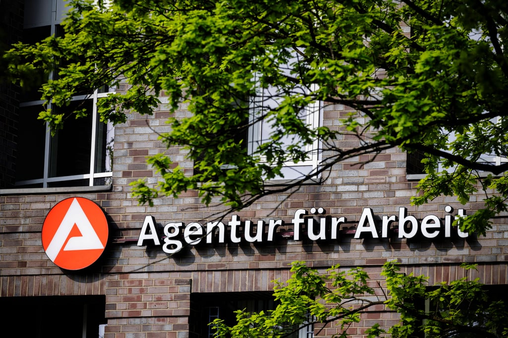 Zahl der Arbeitslosen steigt auch im Kreis Herford