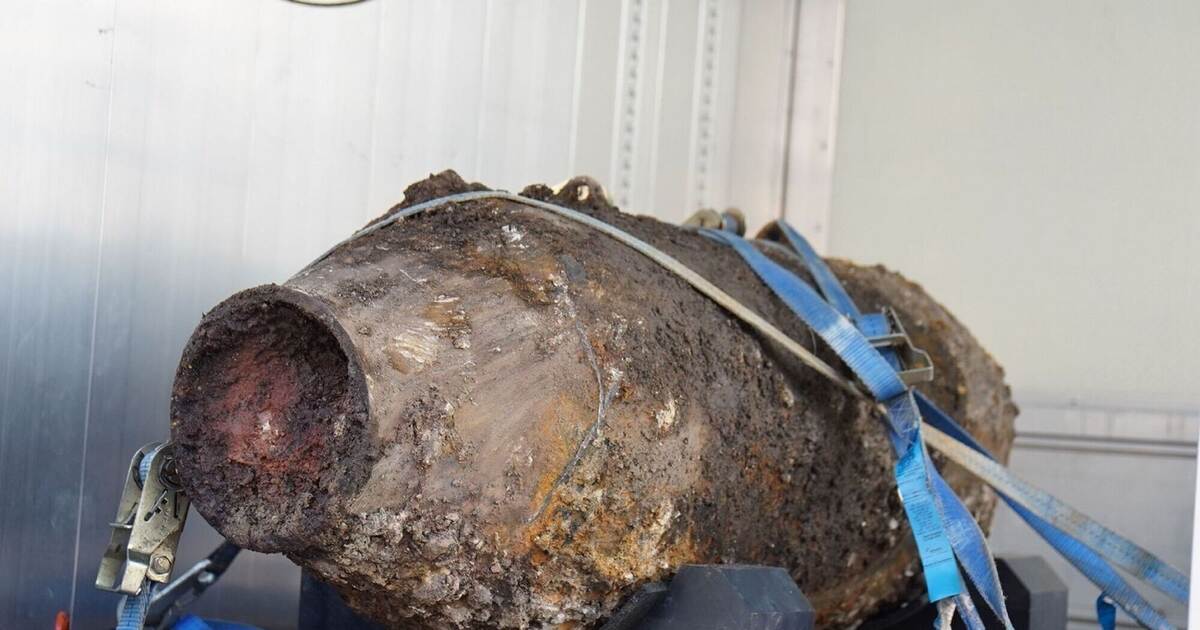 Bombe in Stuttgart entschärft - Evakuierung und Zugausfälle - Baden-Württemberg