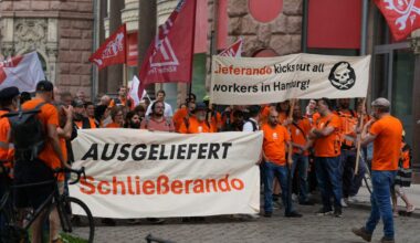 Lieferando schmeißt 500 Fahrer raus – Hamburger Innenstadt wird zur Protestmeile