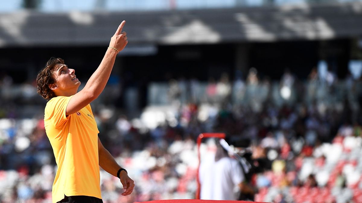 Erst Fehlversuch, dann Bestwert: Gigant "Mondo" Duplantis springt zum schon 13. Weltrekord