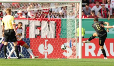 Gladbach vermeidet Blamage: 1. FC Köln rettet sich mit irrem Finish, Schalke kämpft sich weiter