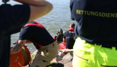 Notfall in Köln - Suchaktion nach vermisster Person im Rhein eingestellt - Panorama