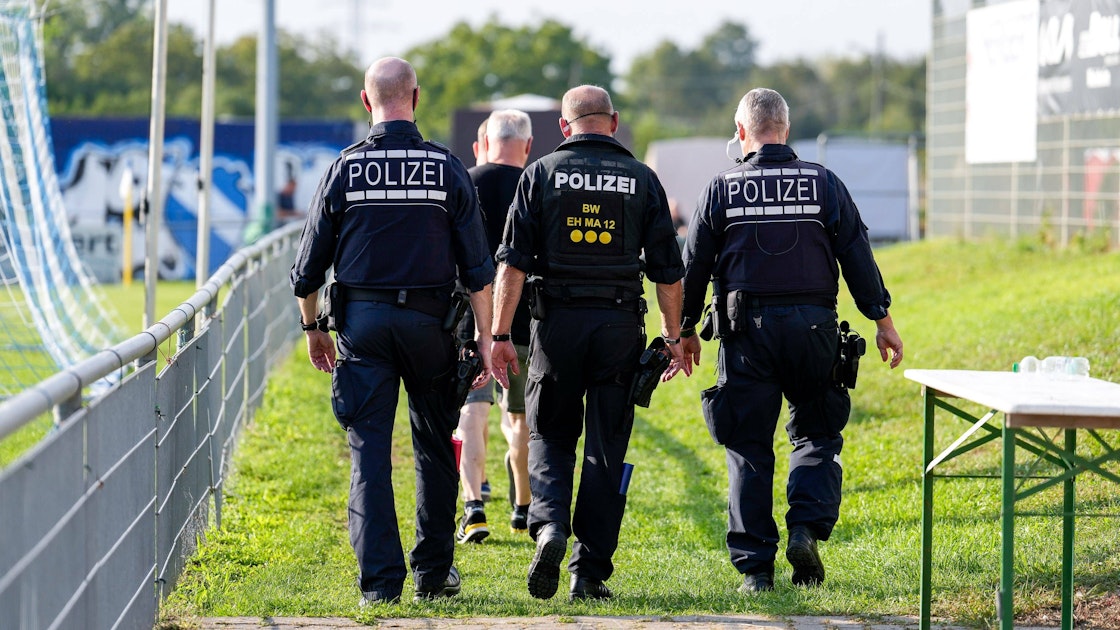 Auseinandersetzung in Essen-Kray: Vier Verletzte nach Demo in Bus