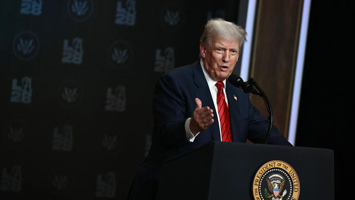 Ukraine News -Bericht: Trump plant baldiges Treffen mit Putin und Selenskij - Politik