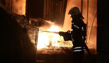 Terror gegen Zivilbevölkerung: Ukraine: Tote und Schäden nach russischen Attacken