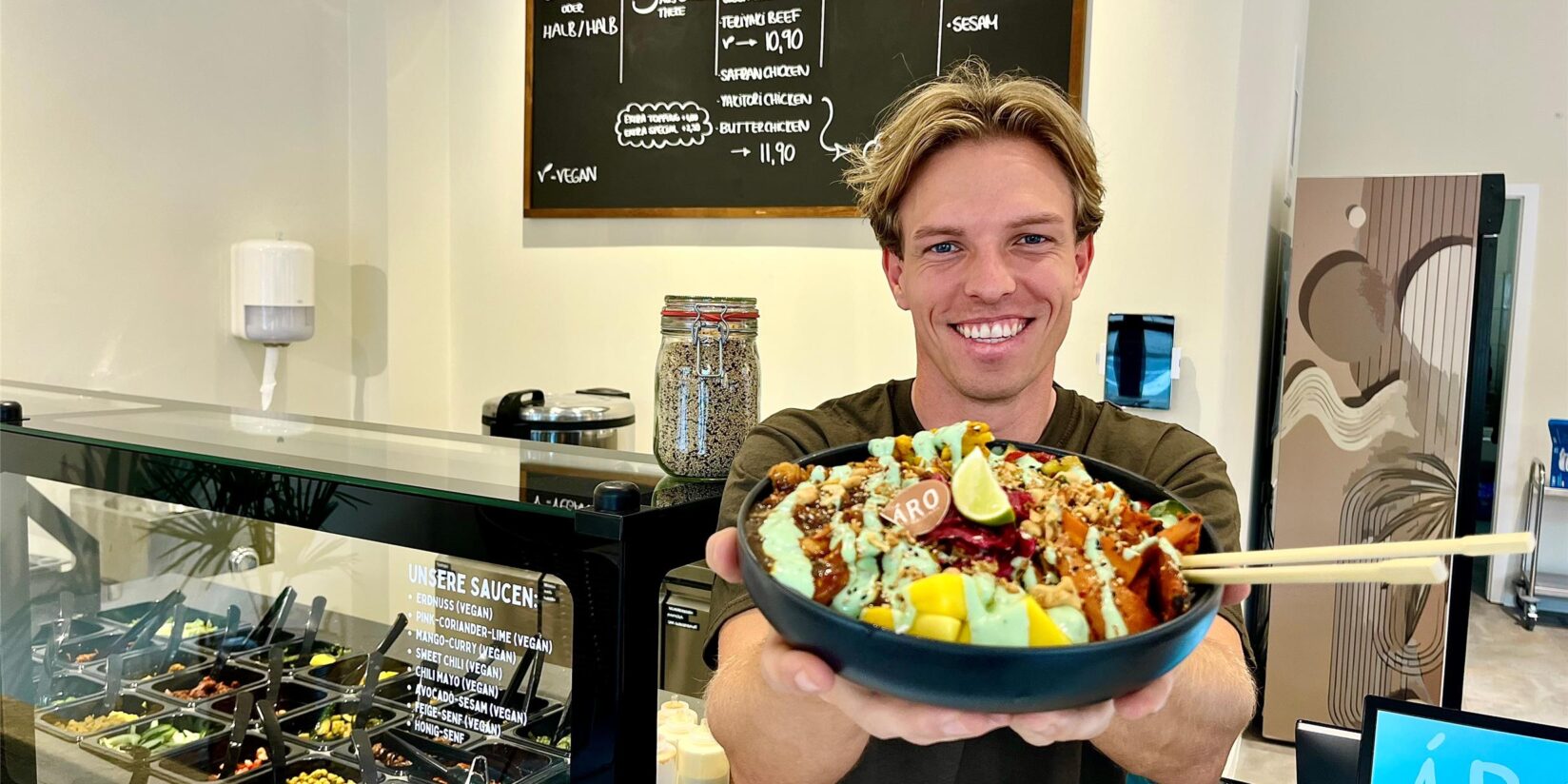 Lukas Behnen (30) bringt Áro-Bowls nach Dortmund