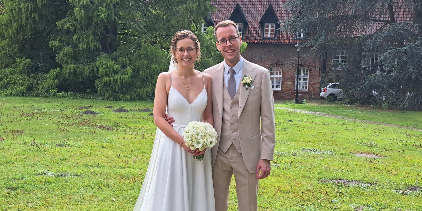 Theresa und Sebastian Himmelseher starten ins Eheglück