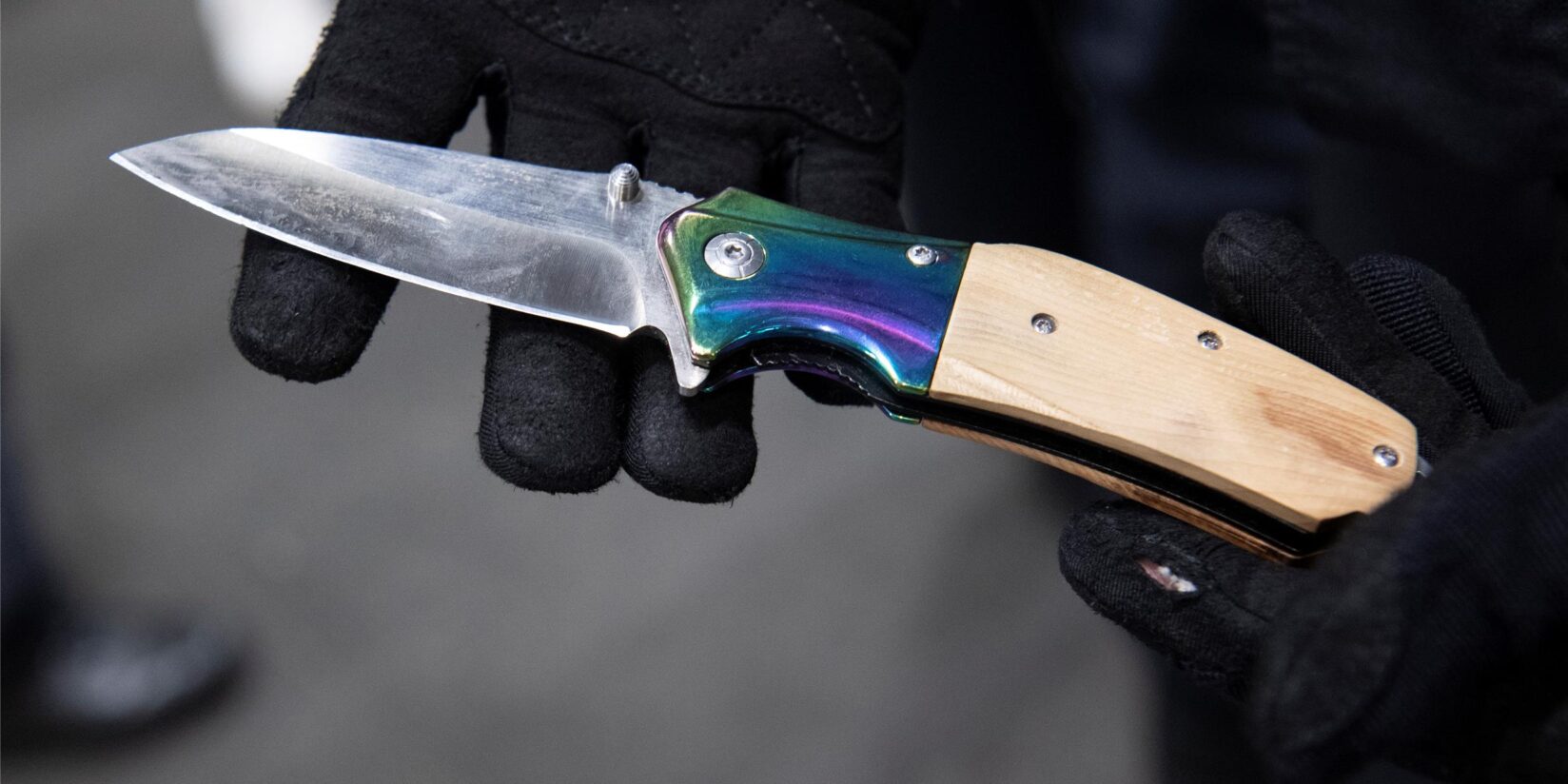 Polizei sucht Tatverdächtigen nach Raub
