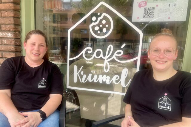 Annika Chapman und Nadja Münsterberg haben das neue Café Krümel auf dem Körner Hellweg eröffnet.