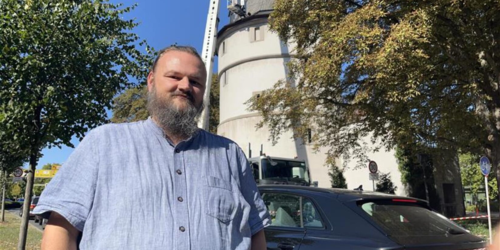 Einspurige Sperrung wegen Umbauarbeiten am Adlerturm