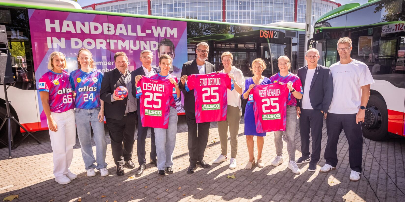 DSW21 schickt WM-Busse auf Linie