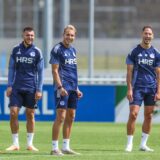 30.07.2025, Fussball, Saison 2025/2026, Training FC Schalke 04, v. l. Henning Matriciani (FC Schalke 04), Hasan Kurucay (FC Schalke 04), Timo Becker (FC Schalke 04), Nikola Katic (FC Schalke 04)
