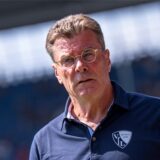 Dieter Hecking will mit Bochum auf Schalke punkten.