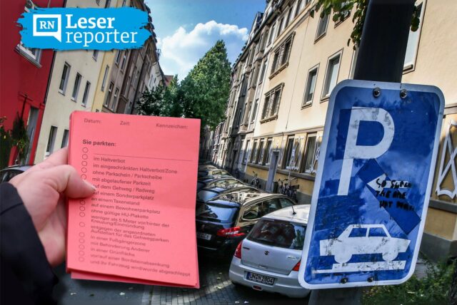 Knöllchen in Dortmund: Ein Autofahrer hält ein rotes Verwarnungsformular in der Hand. Im Hintergrund eine zugeparkte Straße im Kreuzviertel, daneben ein teils überklebtes Verkehrsschild mit Parksymbol.