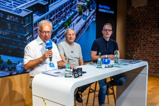 Oliver Volmerich, Peter Kocbeck und Sebastian Krüger im Studio des Lensing Media Port