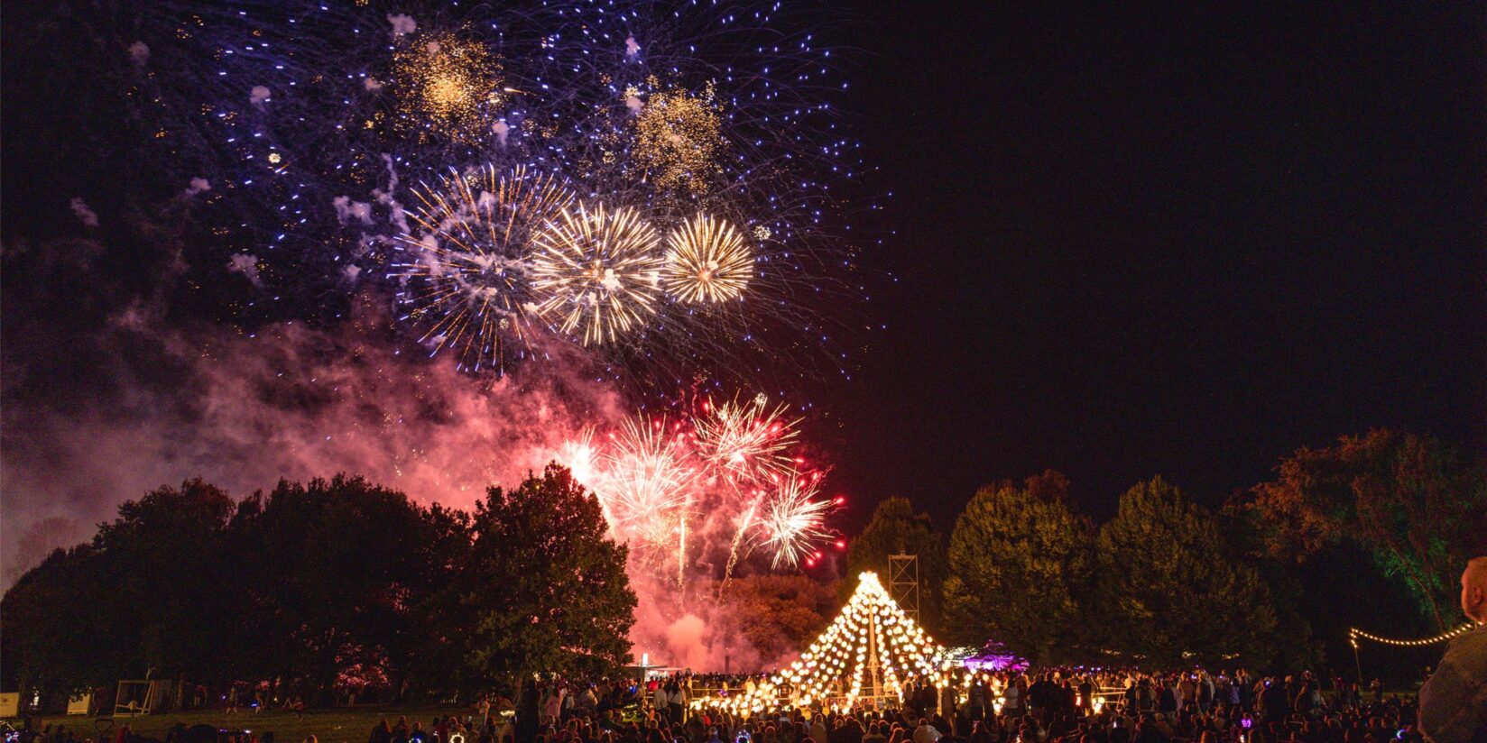 Das große Feuerwerk im Video