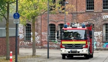 Dortmund: Einsatz auf Phoenix-West - Einsatzkräfte holen Mann vom Dach