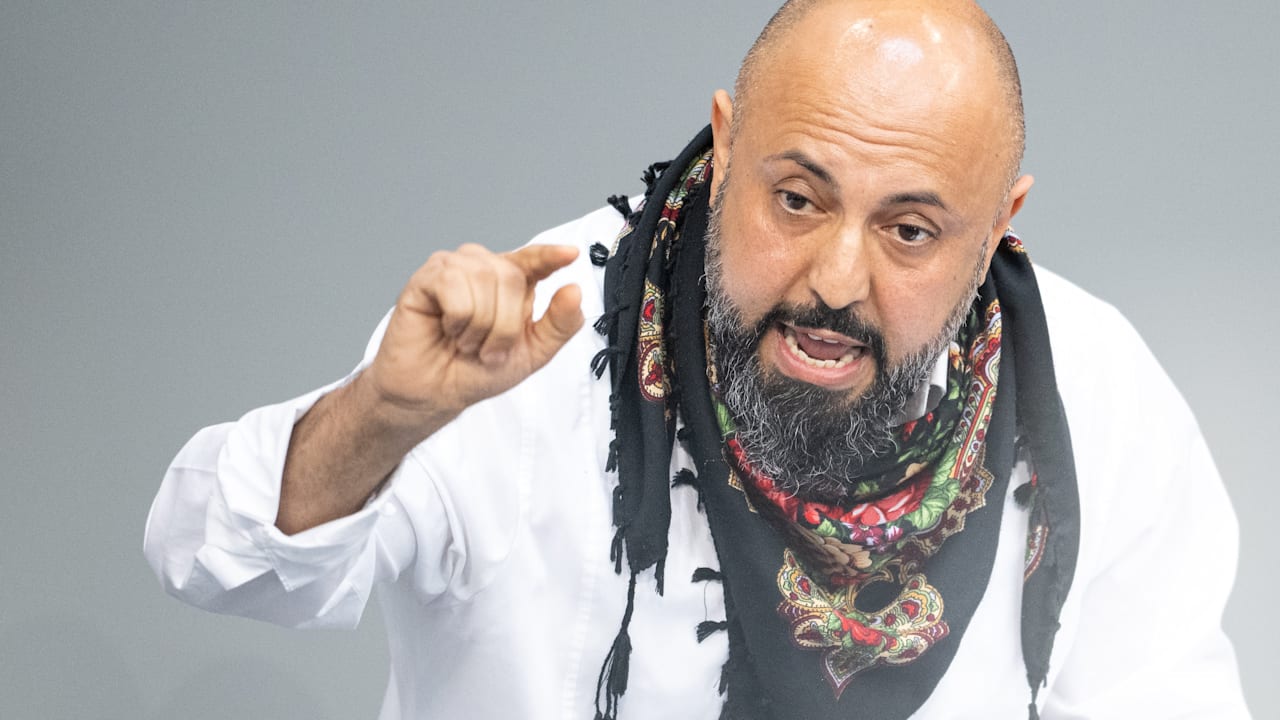 Skandal in Neukölln: Linke feiert Sommerfest mit Hamas-Anhängern | Politik
