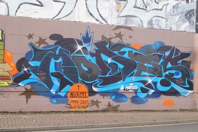 „4 Marcel“: Ein besonders kunstvoll schattierter Schriftzug.