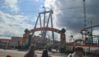 O’zapft is in Augsburg! Erster Tag beim Augsburger Herbstplärrer - News Augsburg, Allgäu und Ulm