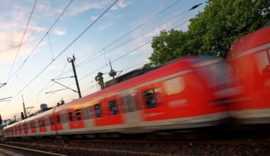Bauarbeiten an Voreifelbahn - Statt Bahnen fahren Busse