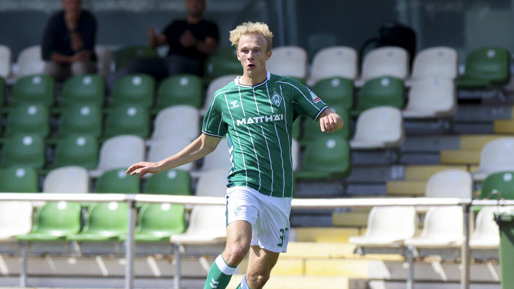 Karlsruhe bedient sich bei Werder Bremen
