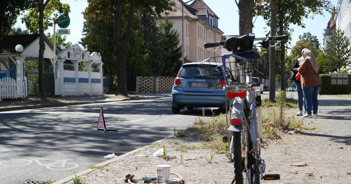 Radfahrer nach Unfall mit Auto im Leipziger Osten verletzt