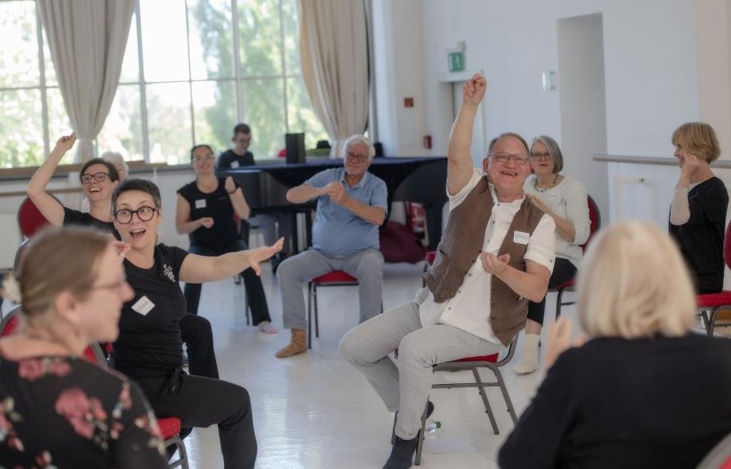 Tanzkurs für Parkinson-Betroffene in Augsburg