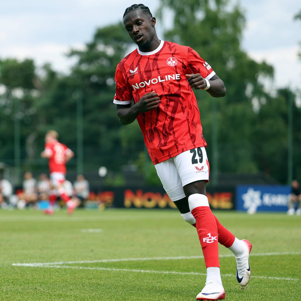 Platz 4: 1. FC Kaiserslautern - Durchschnittsnote: 3,16