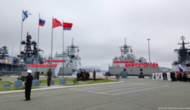 Gemeinsame Marineübung von Russland und China – DW – 04.08.2025