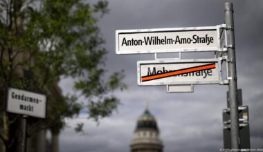 Mohrenstraße in Berlin kann doch umbenannt werden – DW – 23.08.2025