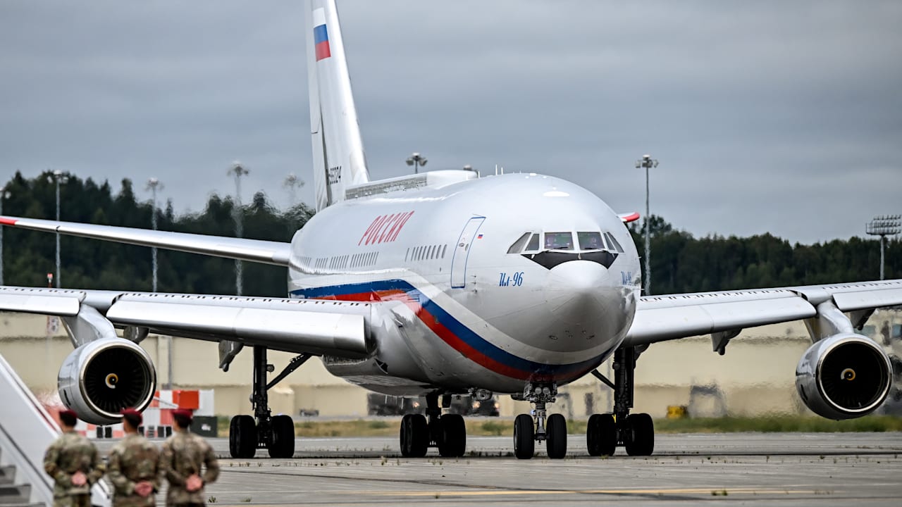 Rubio plaudert Alaska-Detail aus: Russen mussten Flugzeugsprit bar bezahlen | Politik