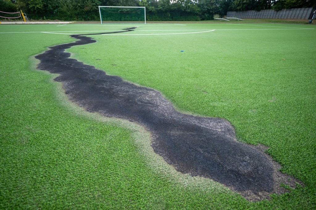 Bielefelder Fußballplatz angezündet